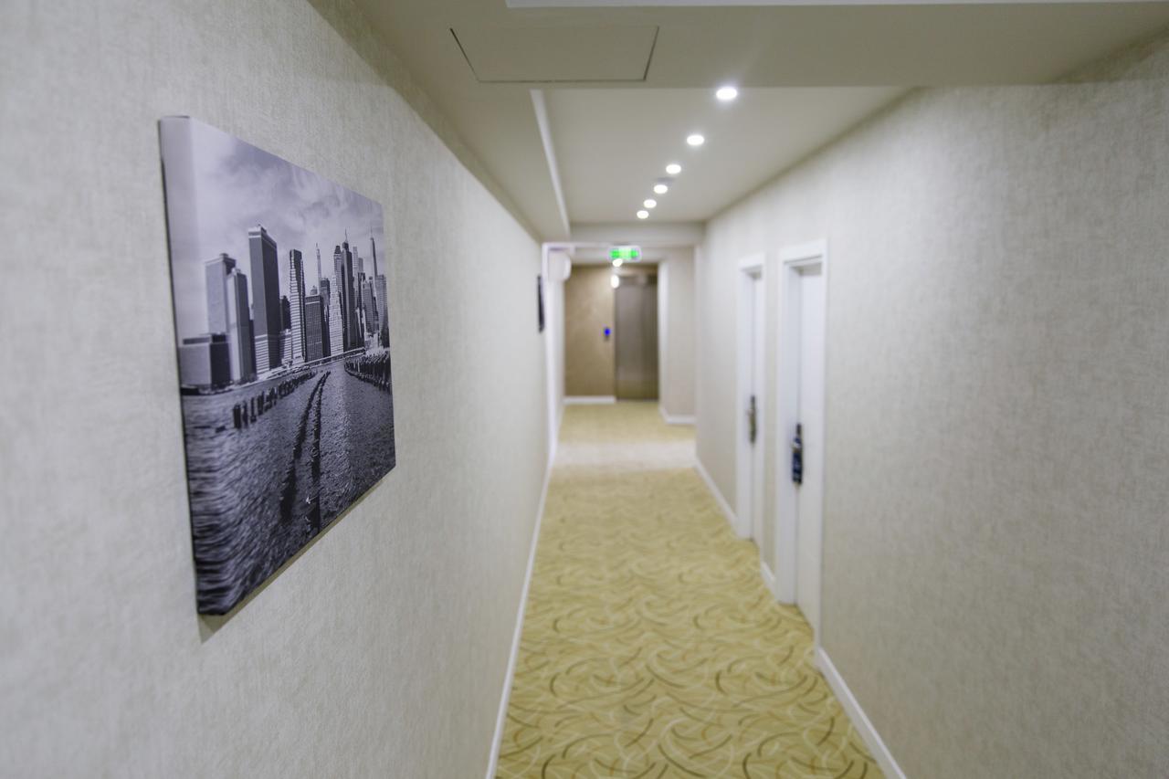 Tribeca Hotel Тбілісі Екстер'єр фото
