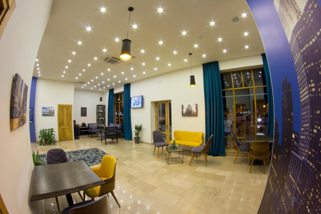 Tribeca Hotel Тбілісі Екстер'єр фото